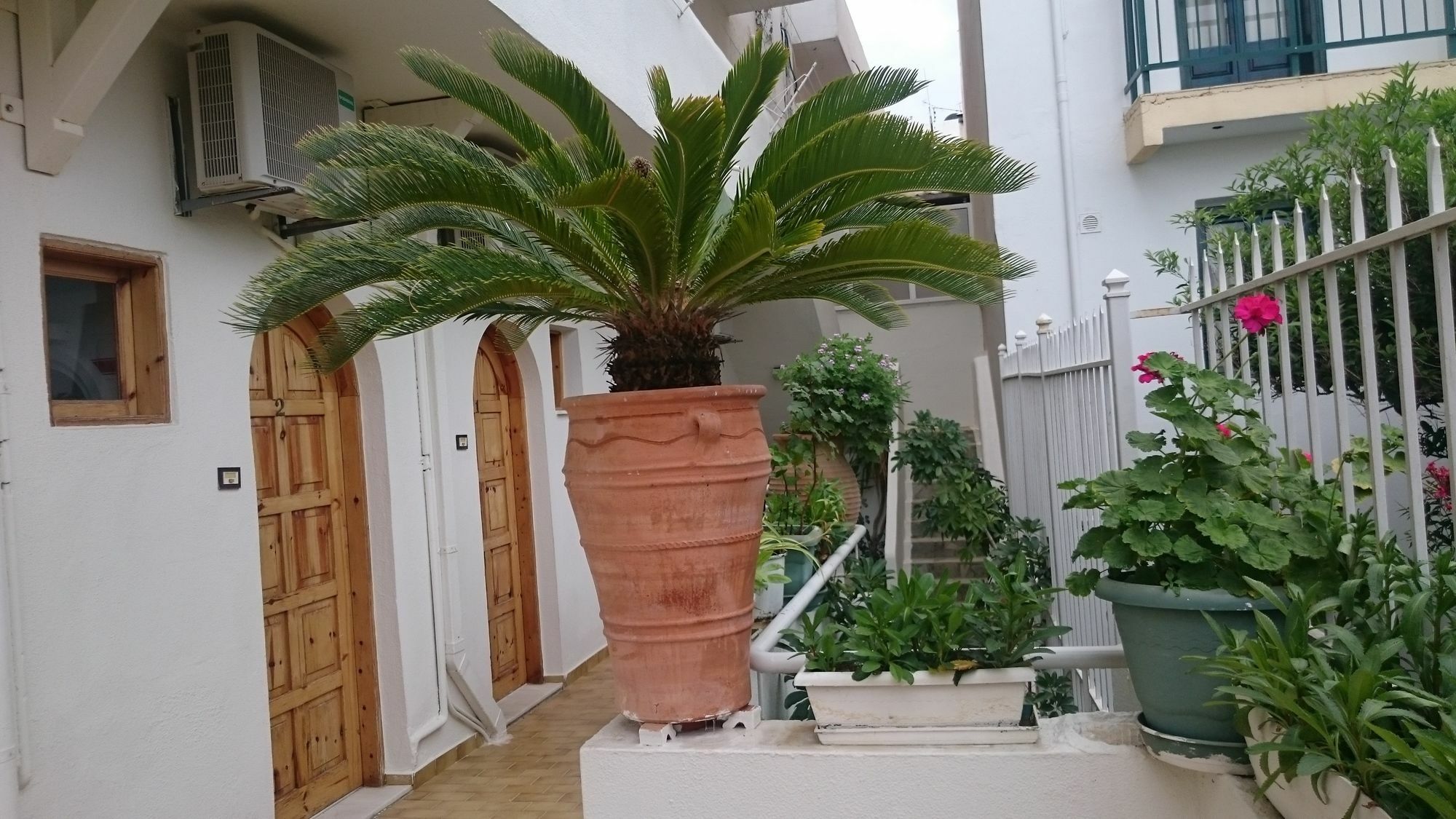 Lovely Holidays Hotel Hersonissos (Crete) Exterior foto